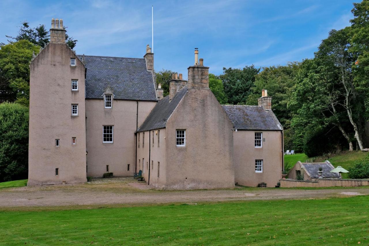 Villa East Wing Lickleyhead Castle à Auchleven Extérieur photo