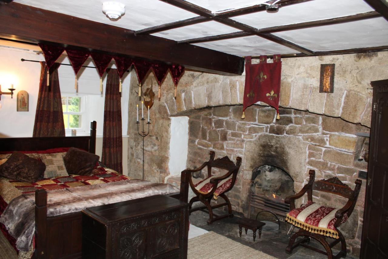 Villa East Wing Lickleyhead Castle à Auchleven Extérieur photo