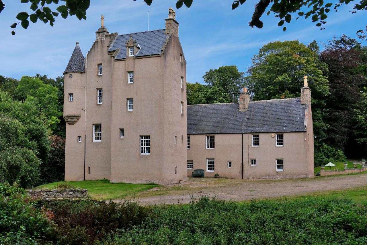 Villa East Wing Lickleyhead Castle à Auchleven Extérieur photo